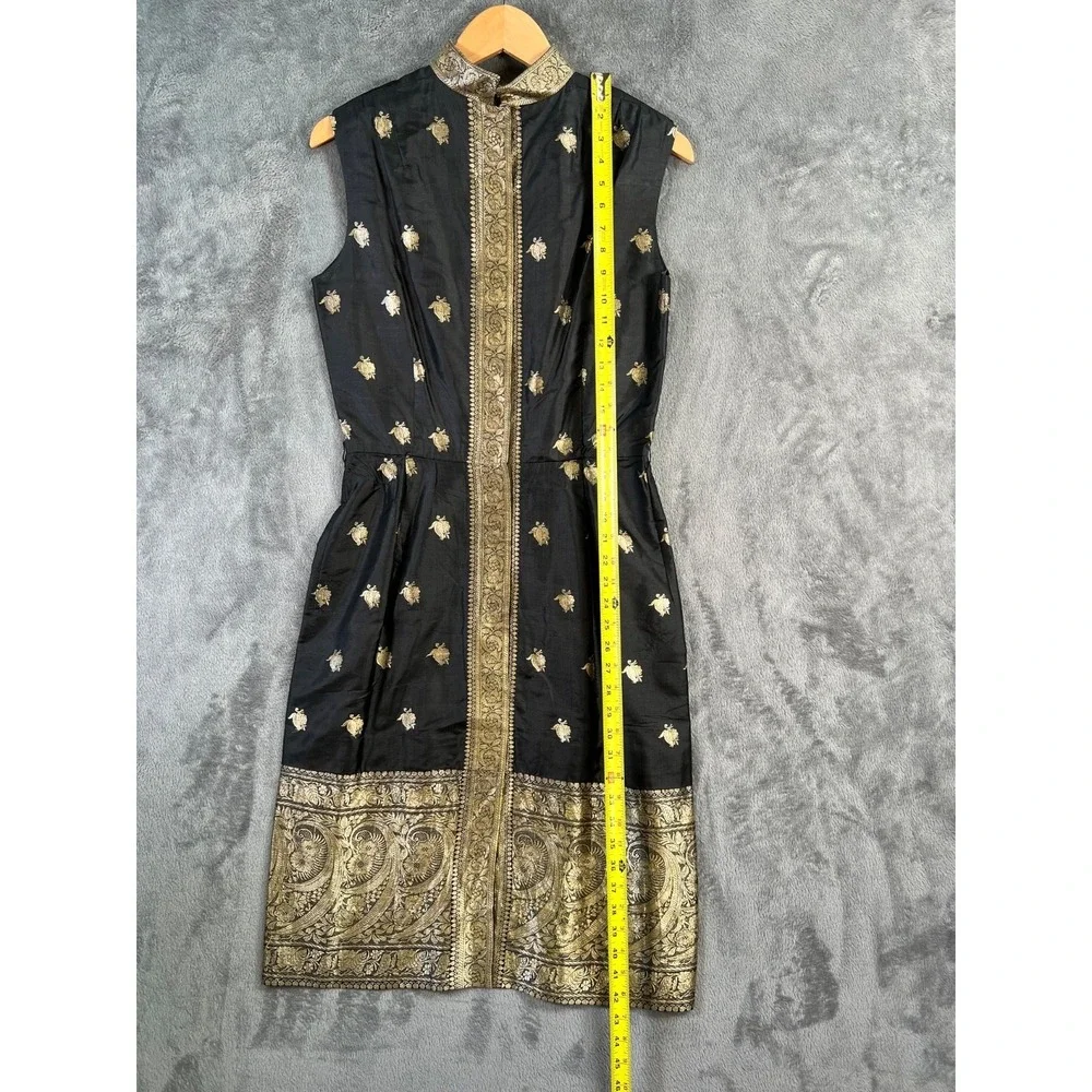 Vintage 60s Cocktail Sheath Dress Size 10 Black Gold Silk Brocade Handmade* - Picture 3 of 12